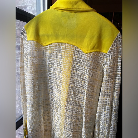 70s sheer yellow and white dagger collar long sleeve button down by H2O Miami Sm - Picture 8 of 9